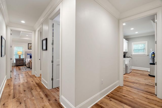 12 Pinehill, Hattiesburg, MS 39402