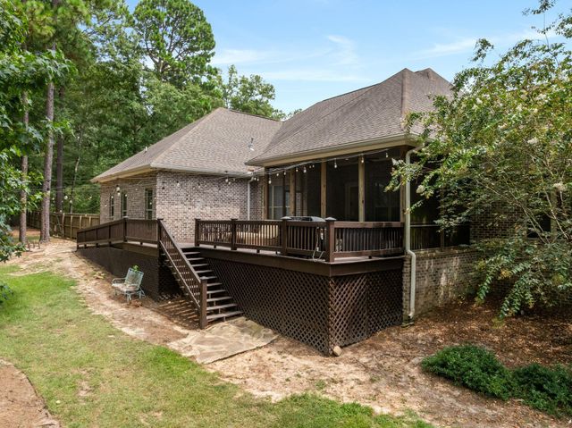 12 Pinehill, Hattiesburg, MS 39402