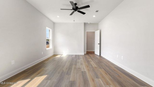 14215 Quill Avenue, Biloxi, MS 39532