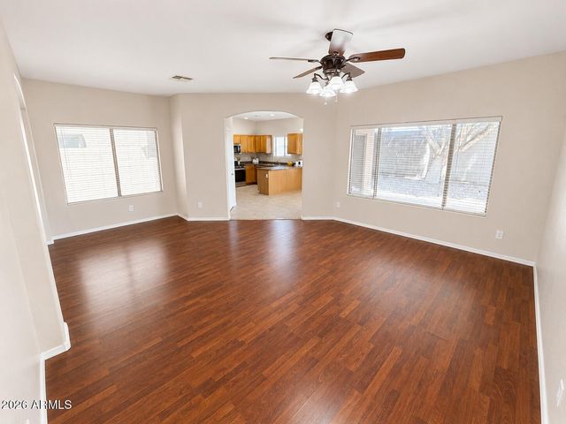 5158 W SHAW BUTTE Drive, Glendale, AZ 85304