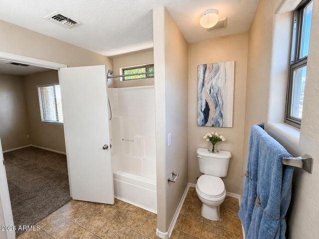 5158 W SHAW BUTTE Drive, Glendale, AZ 85304