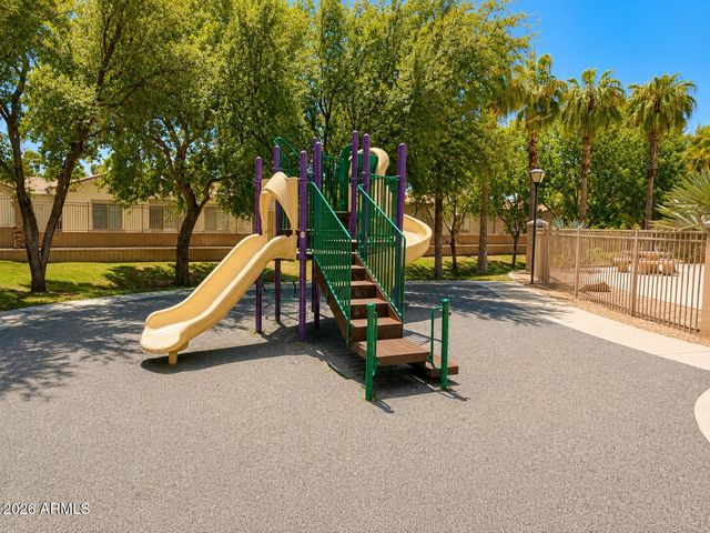 5158 W SHAW BUTTE Drive, Glendale, AZ 85304