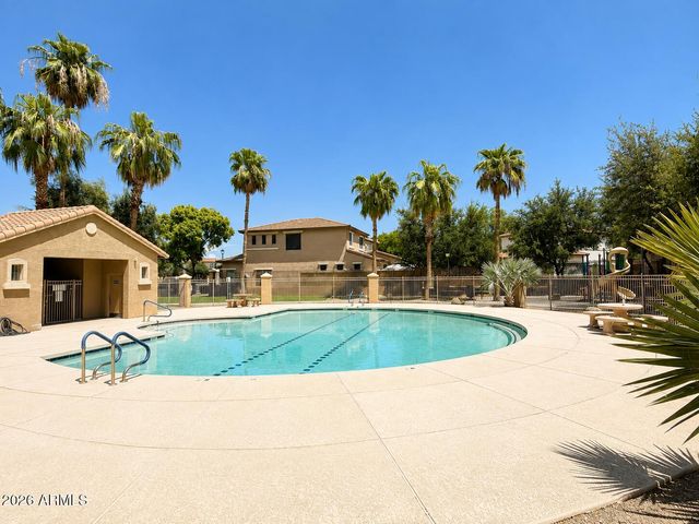5158 W SHAW BUTTE Drive, Glendale, AZ 85304