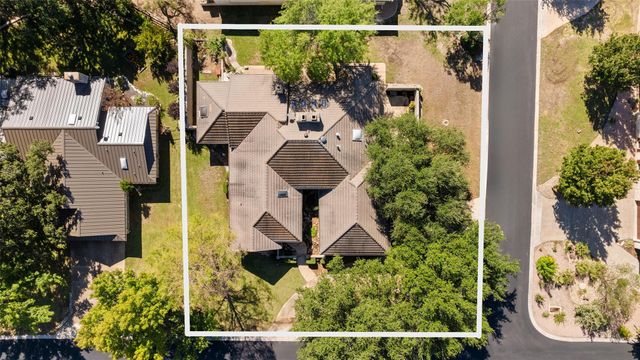 1322 Hi CIR N, Horseshoe Bay, TX 78657