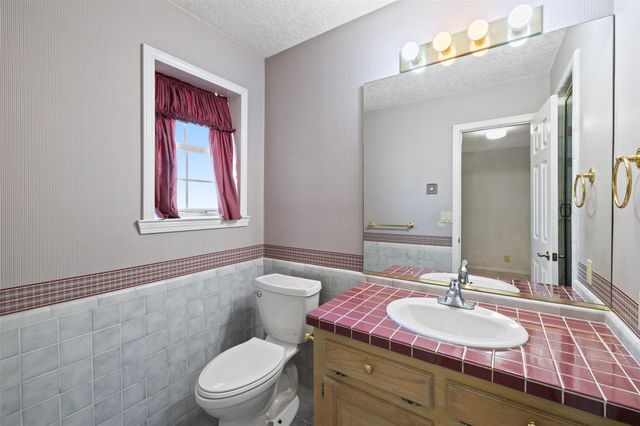 1322 Hi CIR N, Horseshoe Bay, TX 78657