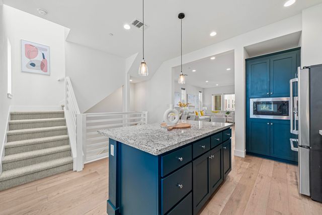 37721 Bay Crest Rd, Newark, CA 94560