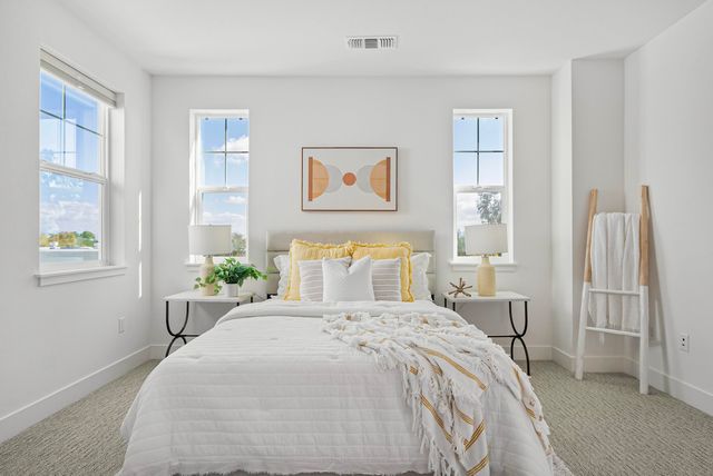 37721 Bay Crest Rd, Newark, CA 94560