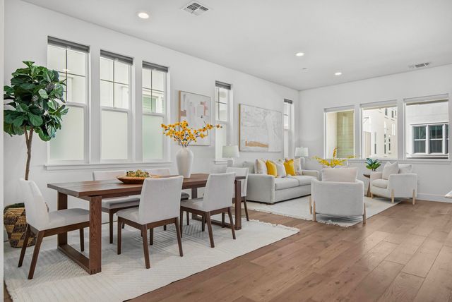 37721 Bay Crest Rd, Newark, CA 94560