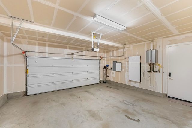 37721 Bay Crest Rd, Newark, CA 94560