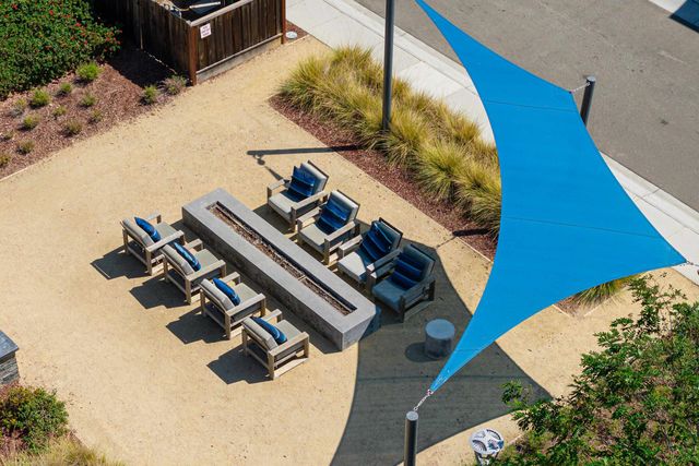 37721 Bay Crest Rd, Newark, CA 94560