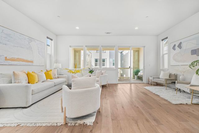 37721 Bay Crest Rd, Newark, CA 94560