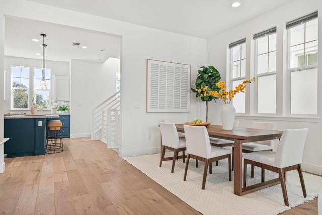 37721 Bay Crest Rd, Newark, CA 94560