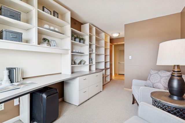 1201 Yale Place 2009, Minneapolis, MN 55403