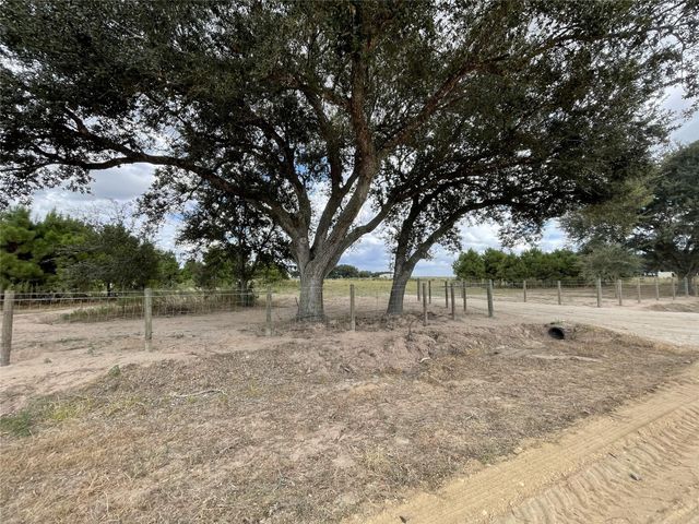 000000 Co Rd 264 Road, East Bernard, TX 77435