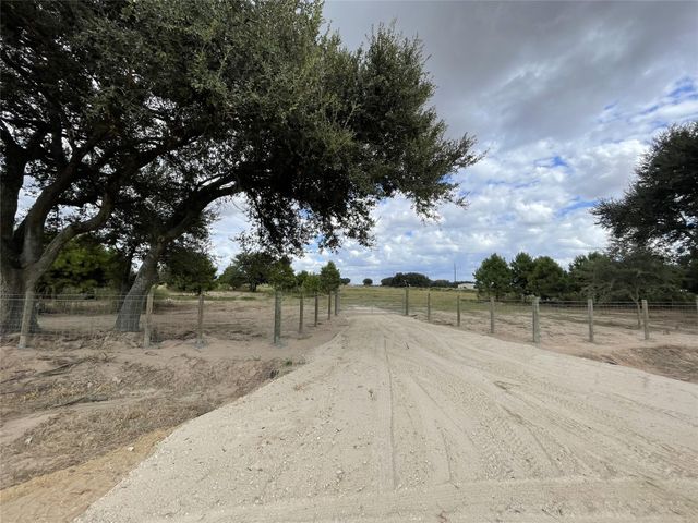 000000 Co Rd 264 Road, East Bernard, TX 77435