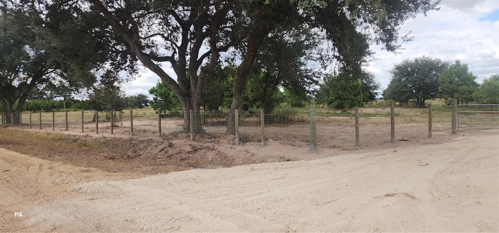 000000 Co Rd 264 Road, East Bernard, TX 77435