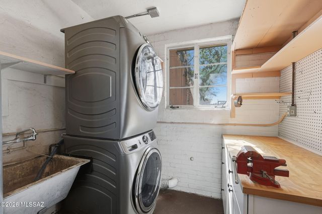 2938 E Beverly Drive, Tucson, AZ 85716