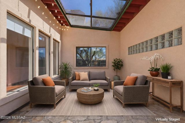 2938 E Beverly Drive, Tucson, AZ 85716