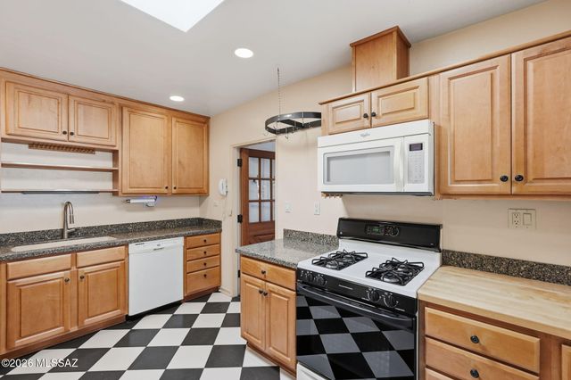 2938 E Beverly Drive, Tucson, AZ 85716