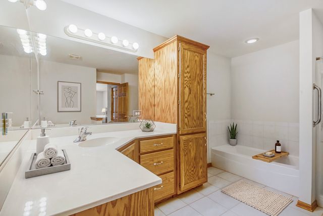 17805 Marley Creek Boulevard, Orland Park, IL 60467