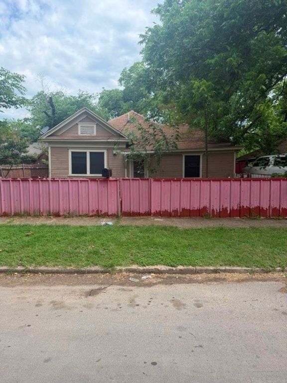 417 W Brooklyn Avenue, Dallas, TX 75208