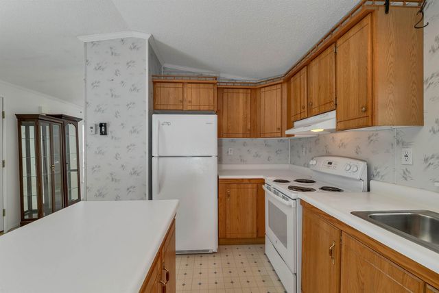 732 Concord Stage Rd Lot 7, Weare, NH 03281