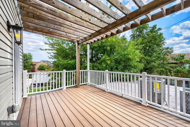 1519 E CHASE ST, Baltimore, MD 21213