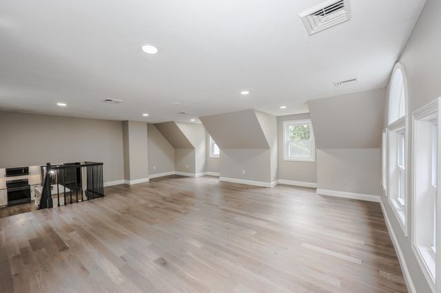 157 Hooksett Road, Auburn, NH 03032