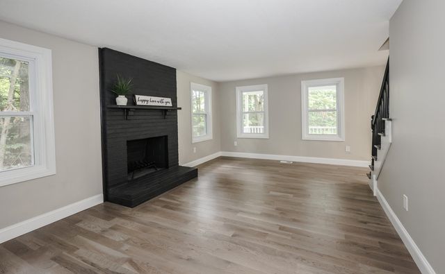 157 Hooksett Road, Auburn, NH 03032