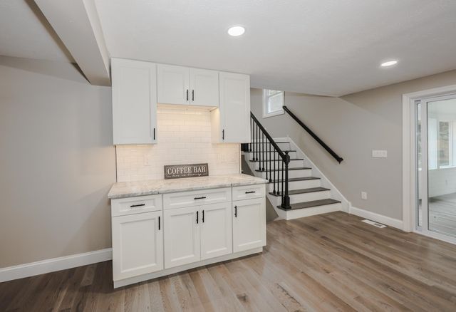 157 Hooksett Road, Auburn, NH 03032