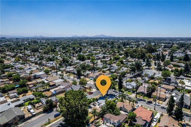 2105 Genevieve, San Bernardino, CA 92405