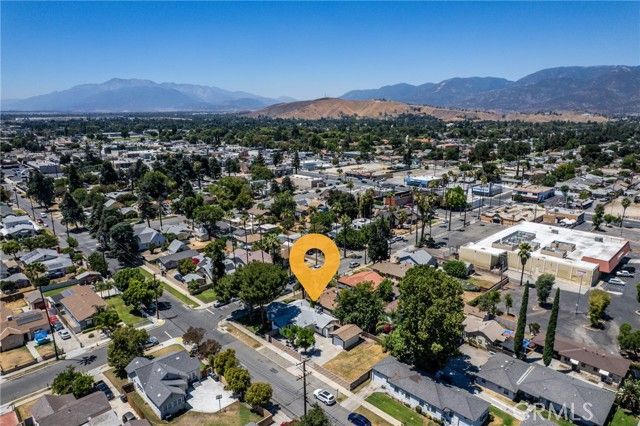 2105 Genevieve, San Bernardino, CA 92405