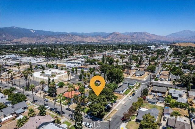 2105 Genevieve, San Bernardino, CA 92405