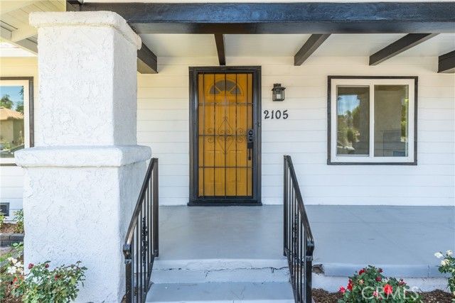 2105 Genevieve, San Bernardino, CA 92405