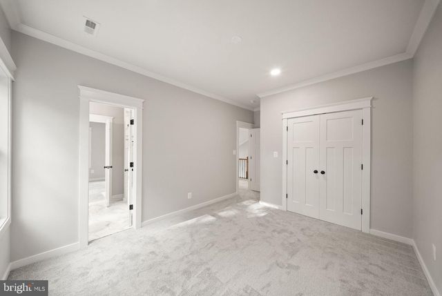 8020 PINNACLE RIDGE DR, Manassas, VA 20112