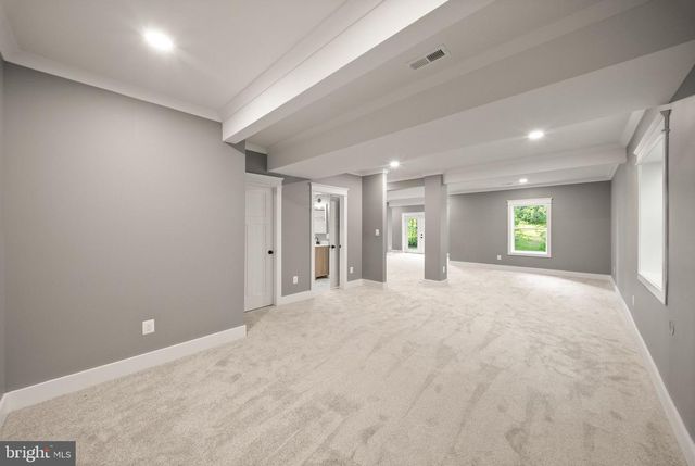 8020 PINNACLE RIDGE DR, Manassas, VA 20112