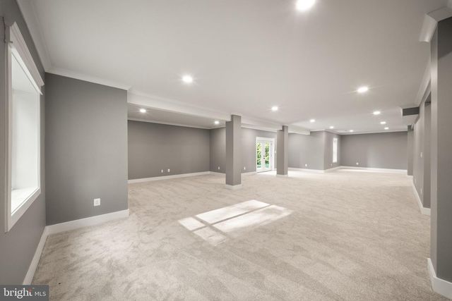 8020 PINNACLE RIDGE DR, Manassas, VA 20112