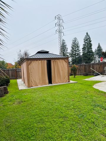 3502 Dockery Avenue, Selma, CA 93662