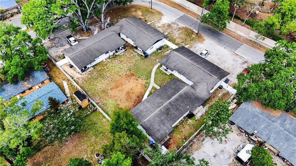 Image 2 of property listing at 14207 N 12TH STREET A, Tampa, FL 33613
