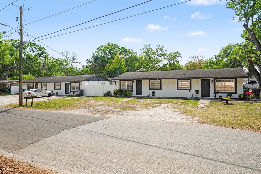 Image 15 of property listing at 14207 N 12TH STREET A, Tampa, FL 33613