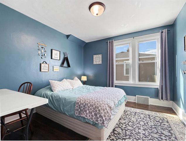 1612 17TH AVENUE, Menominee, MI 49858