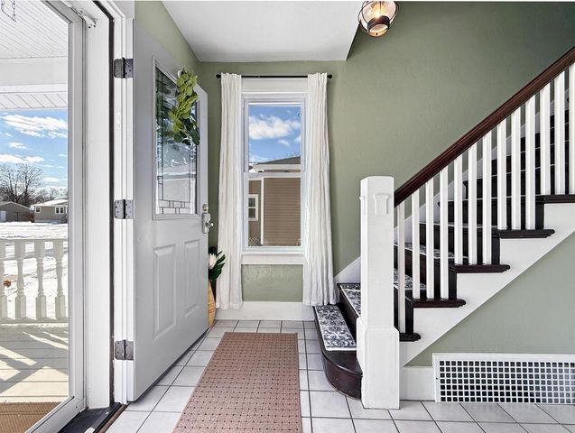 1612 17TH AVENUE, Menominee, MI 49858