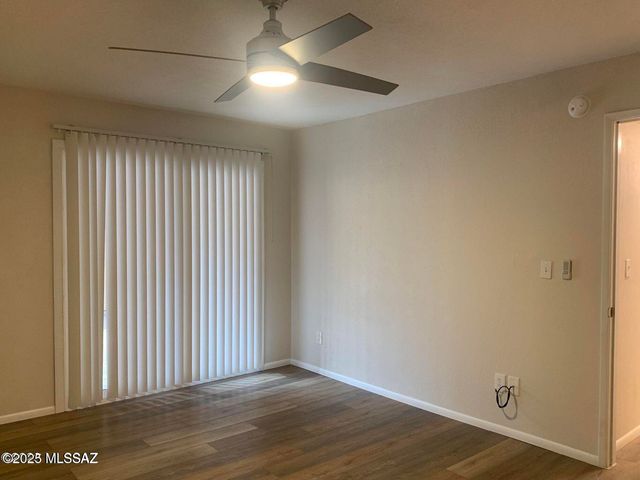 6255 N Camino Pimeria Alta Apt 37, Tucson, AZ 85718