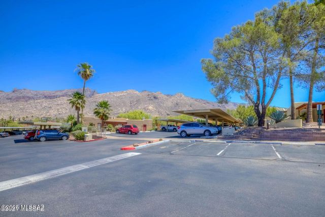 6255 N Camino Pimeria Alta Apt 37, Tucson, AZ 85718