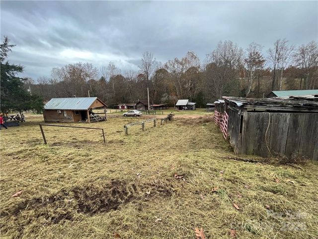 166 Cheryls Pass None, Love Valley, NC 28625