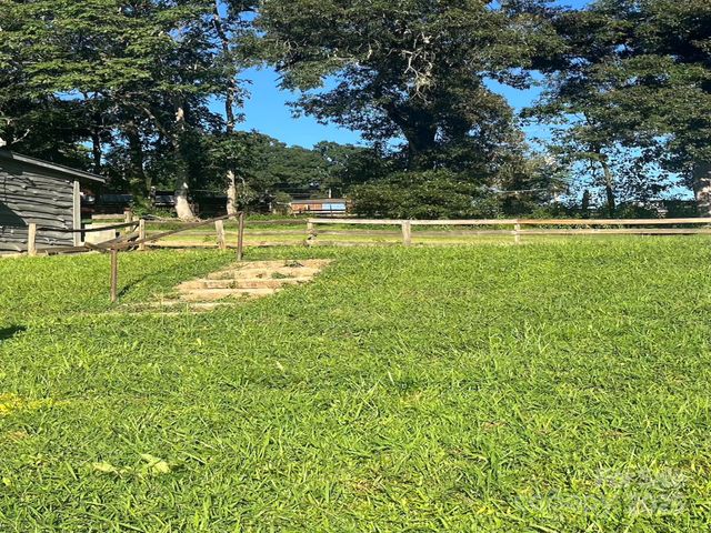 166 Cheryls Pass None, Love Valley, NC 28625