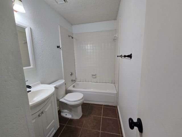 2081 Stillwater Place, Lewisville, TX 75067