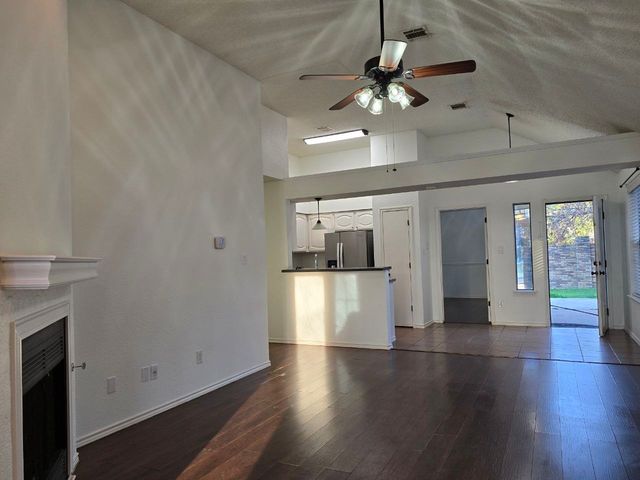 2081 Stillwater Place, Lewisville, TX 75067