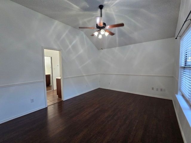 2081 Stillwater Place, Lewisville, TX 75067