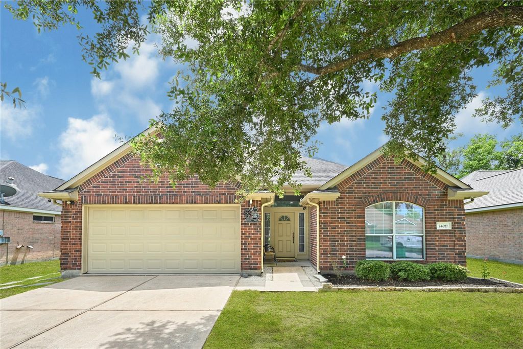 24027 Lestergate Drive, Spring, TX 77373